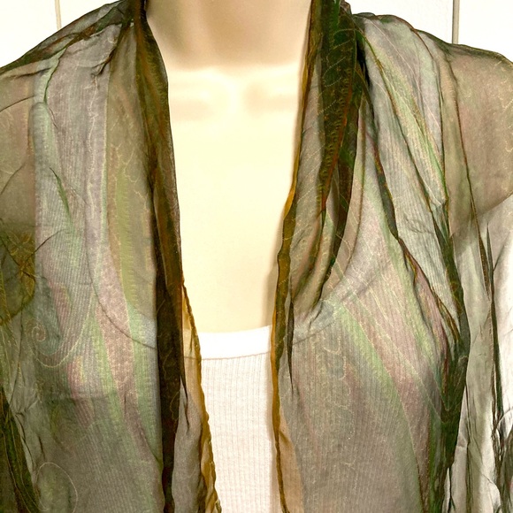 ALL SILK Scarf Wrap Shawl made in Italy Green Tan 60 inch  x 13 inch - Picture 6 of 15